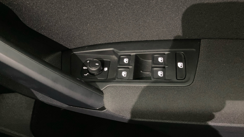 Volkswagen Tiguan 1.5 TSI 150 Life 5dr DSG Petrol Estate